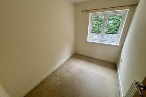 Bedroom 3 1 of 2