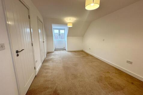 Bedroom 1 (2/2)