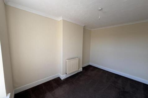 Bedroom 2 1 of 2