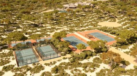Tennis/Padel Courts