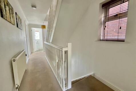 1st Floor Landing