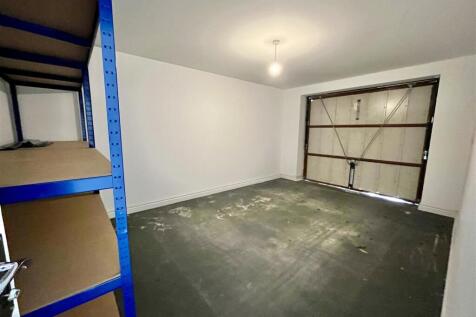 Integral Garage
