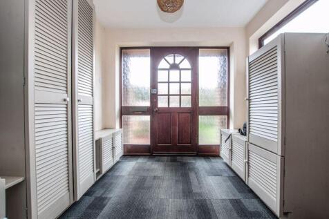 Enclosed porch