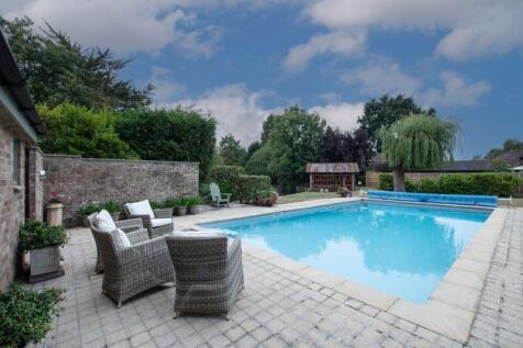 Pool and pool house
