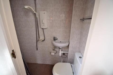 Downstairs Wet Room