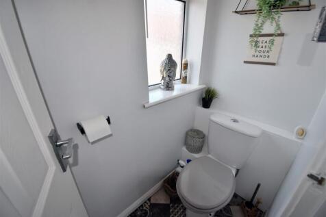 Separate WC