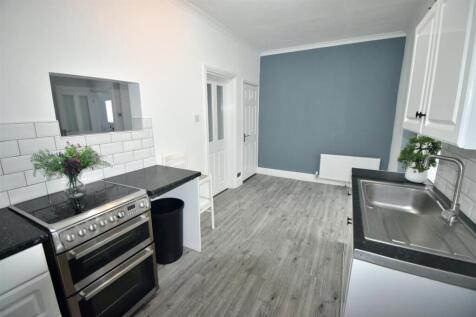 Kitchen/Dinning room