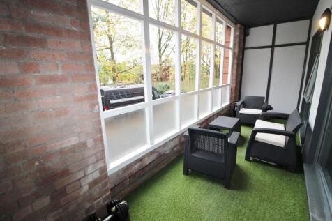 Enclosed Terrace