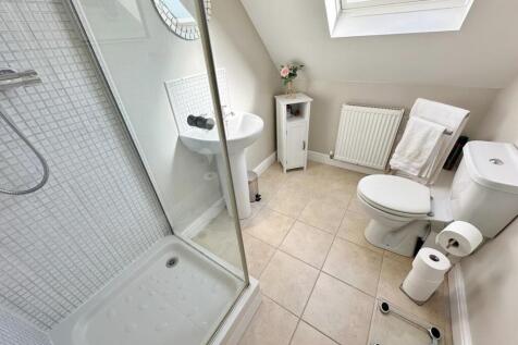 En Suite 1