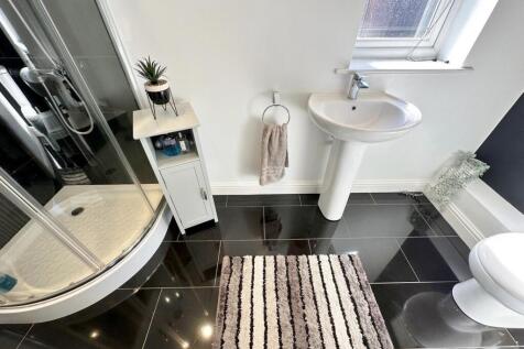 En Suite 2