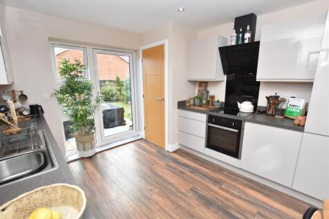 OPEN PLAN LIVING KITCHEN DINING ROOM