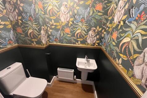 WC/cloaks
