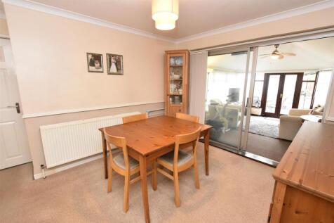 LIVING DINING ROOM