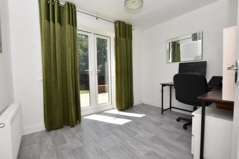 Reception/Further Bedroom