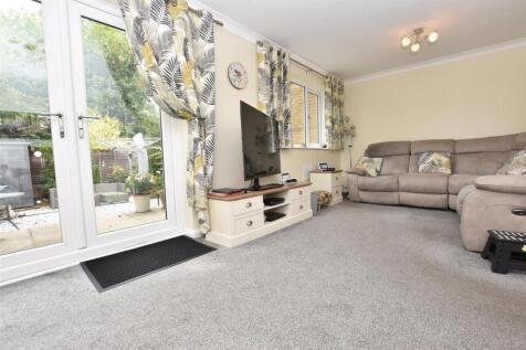 LIVING DINING ROOM
