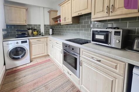 pbox-kitchen-337308.JPG