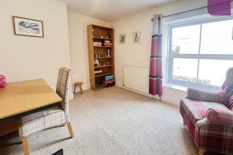 pbox-living_room-337308.JPG