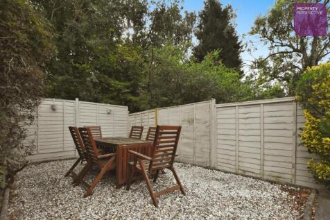REAR GARDENS