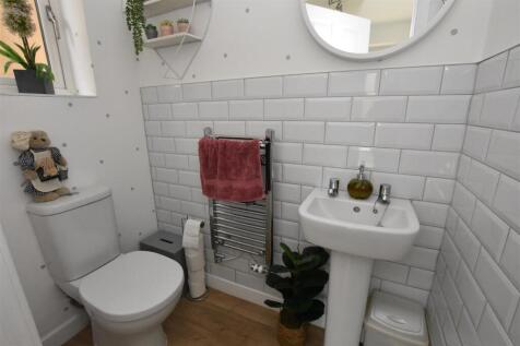 CLOAKROOM WC
