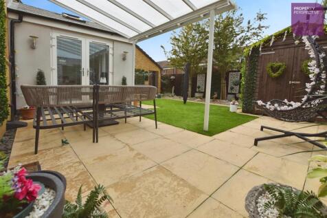 REAR GARDENS