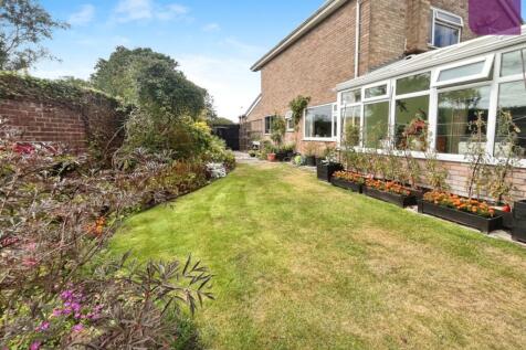 pbox-garden-335168.JPG