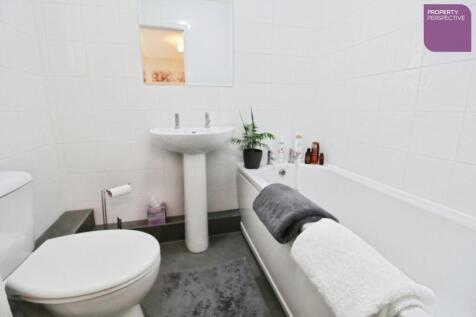 En Suite Bathroom
