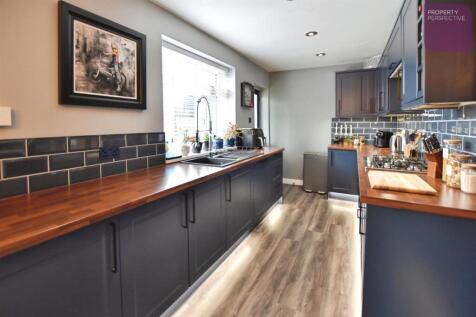 15a45453-Kitchen 201 20new.jpg