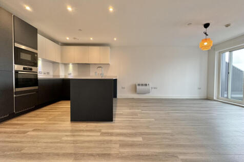 1 Bedroom Luxury Penthouse to rent in N21