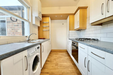 3 bedroom Family home to rent