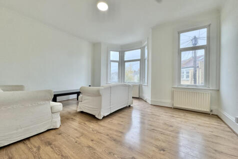 2 bedroom Flat for rent in N15