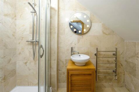 Bedroom 2 En-Suite