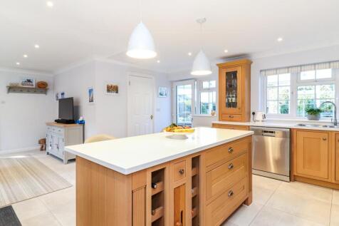 KITCHEN VIEW TWO