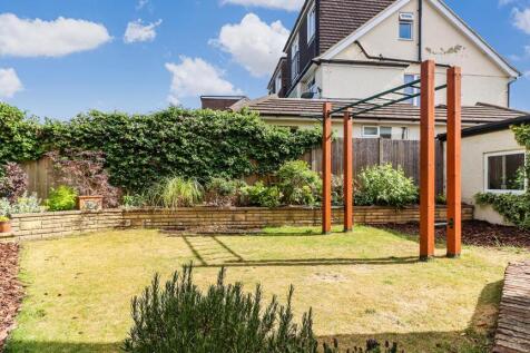 GARDEN VIEW ONE