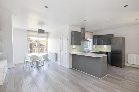 Reception/Kitchen