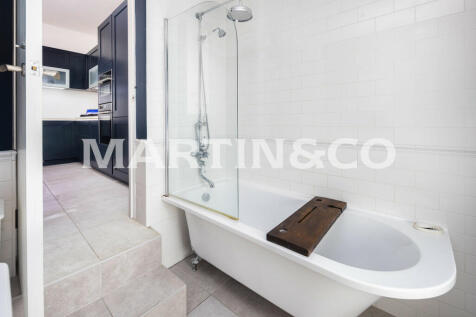 4_Bathroom
