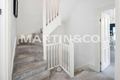15_Hallway