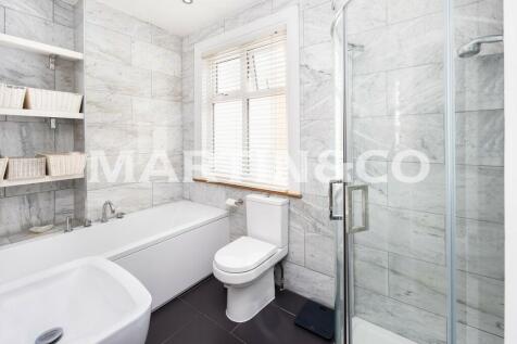 10_Bathroom.v2