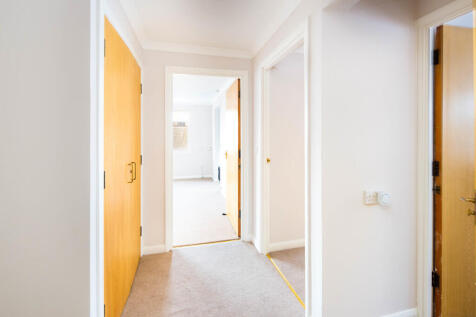 12_Hallway