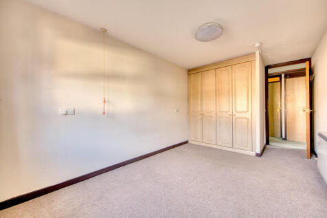 Bedroom2