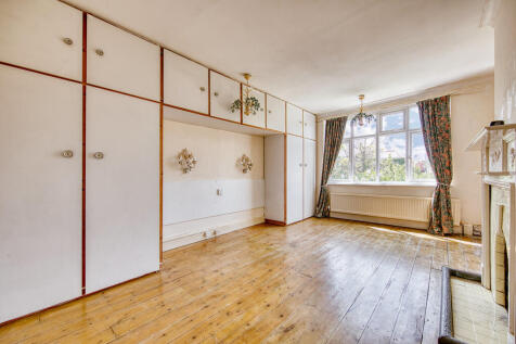 Bedroom 2a