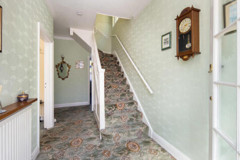 13_Hallway