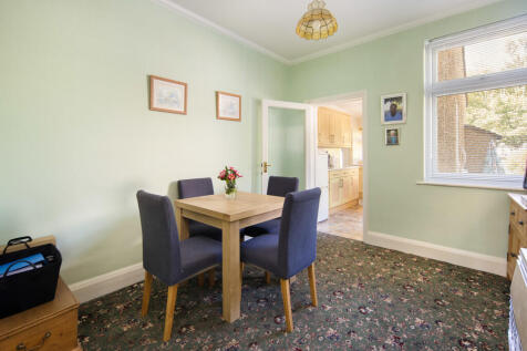 19_Dining Area
