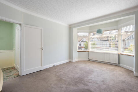 5_Bedroom
