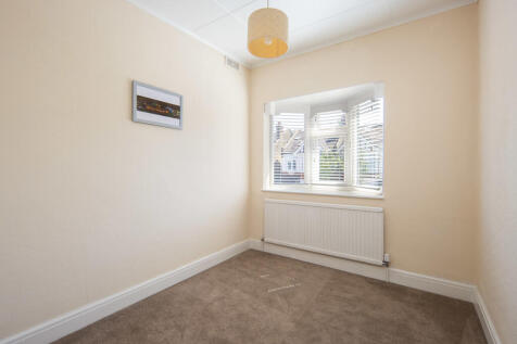 6_Bedroom