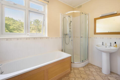 10_Bathroom
