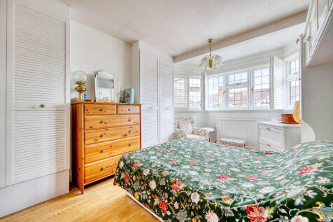 Bedroom 1a
