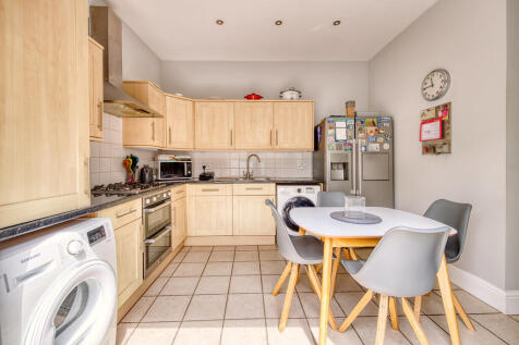 Kitchen 3