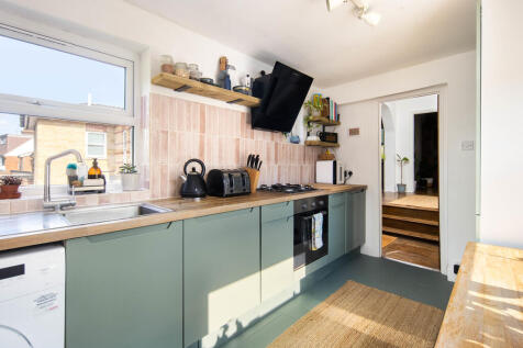 14_Kitchen