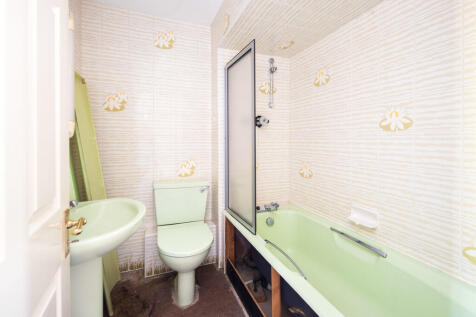 8_Bathroom