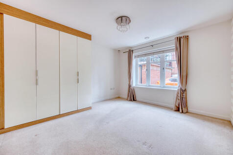 Bedroom 1a